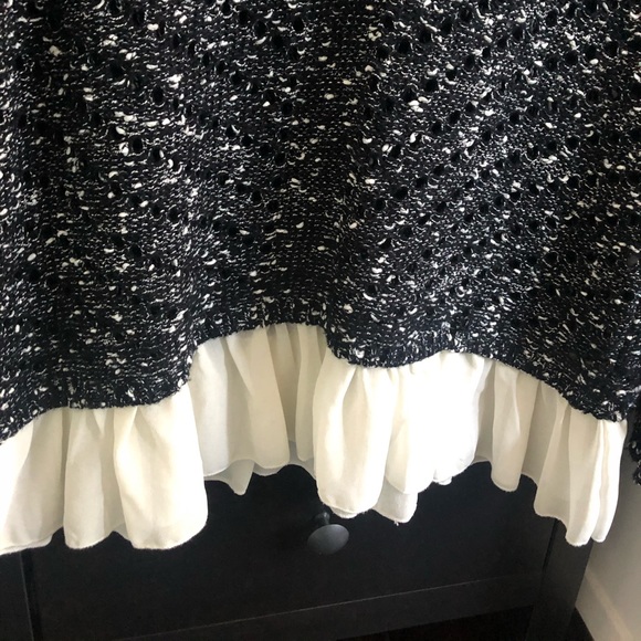 Knit sweater dress with ruffle detail - Picture 4 of 4